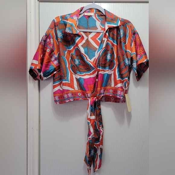 Peach Brand Short Sleeved Blouse Size M NWT - Picture 1 of 5